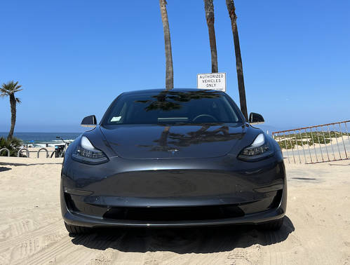 Photo 3 of 17 of 2020 Tesla Model 3 Standard Range